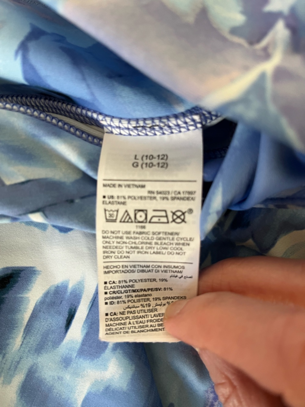 Two Old Navy Active Skorts in L (10-12) - Picture 4 of 8